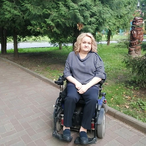 Ирина Лаврушина, директор «Центр реабилитации инвалидов», добилась обустройства пандусов по проспекту Московскому