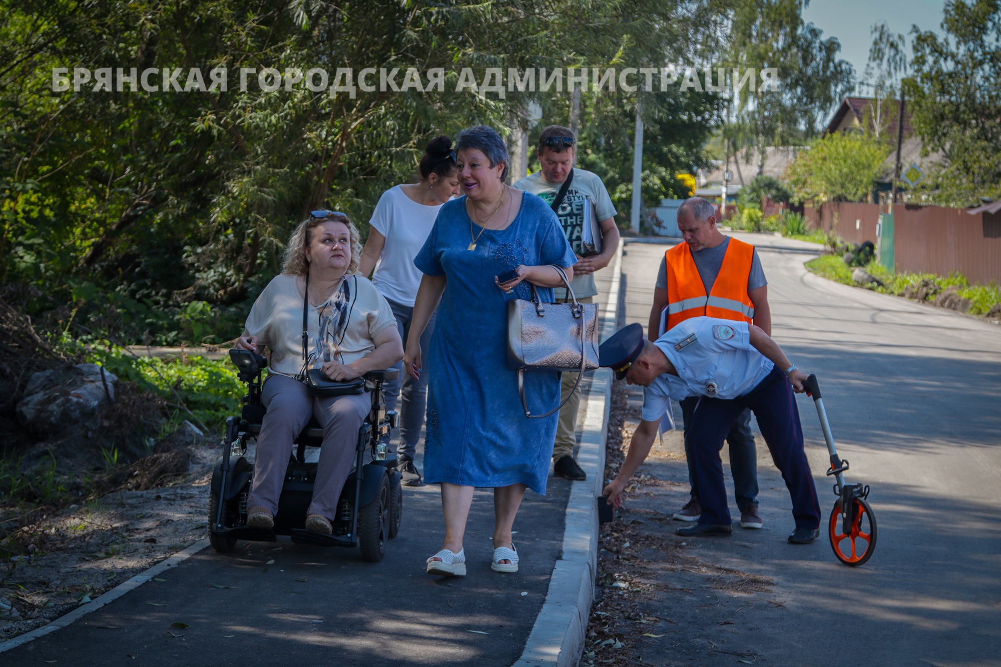 В Брянске продолжается приёмка дорог отремонтированных по национальному проекту «Безопасные качественные дороги».